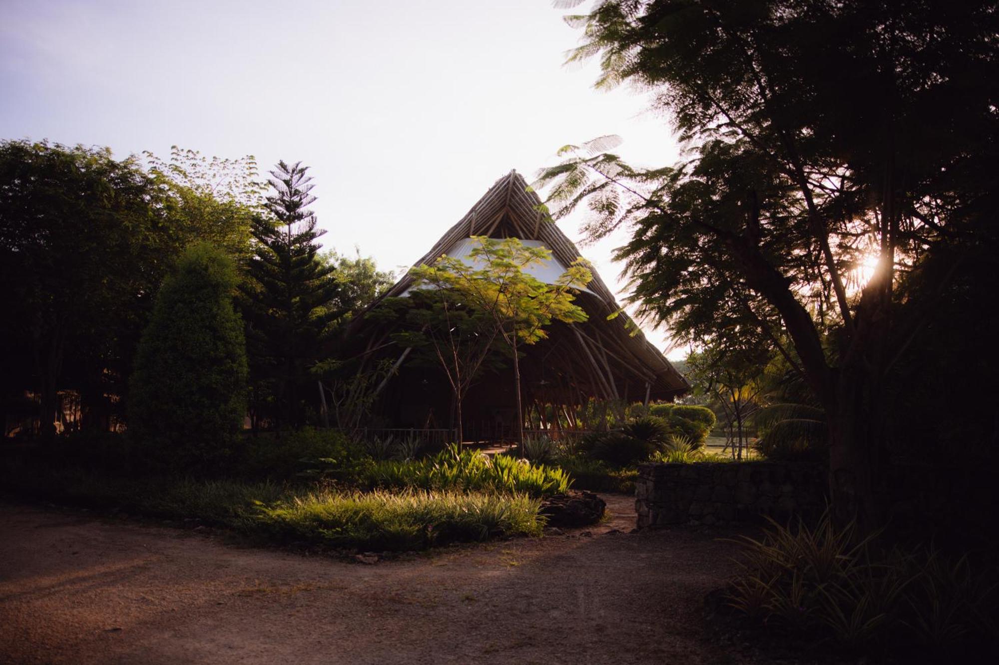 Maringi Sumba By The Sumba Hospitality Foundation Waikelo Εξωτερικό φωτογραφία